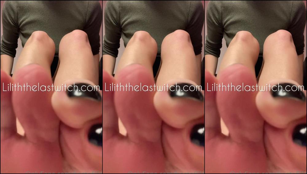 Bestoflilith Biliyorum Ayaklar M N Alt N Ve T K R M G Rmeyi Zledin Videoyu En Rahat O