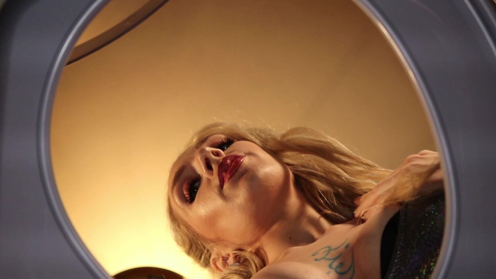 Rubyenraylls Rip The Audio On This Tasty Test Clip Enjoy The Mesmerizing Shiny Anyways