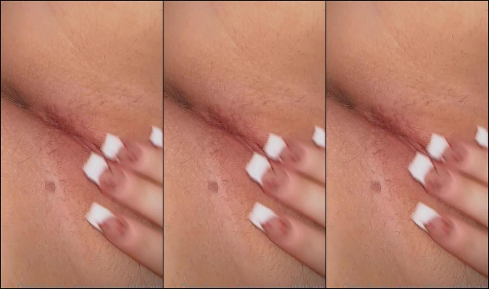 Playwithtayyy 2877488255 05 19 2023 She Likes When I Rub On Her