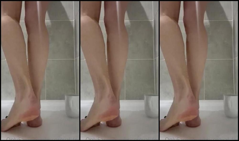 Bornroyal Feet Onlyfans Come An Join Me In The Shower Rub Coarse Crystals On My Arches Soles And Toes Poor Water Over