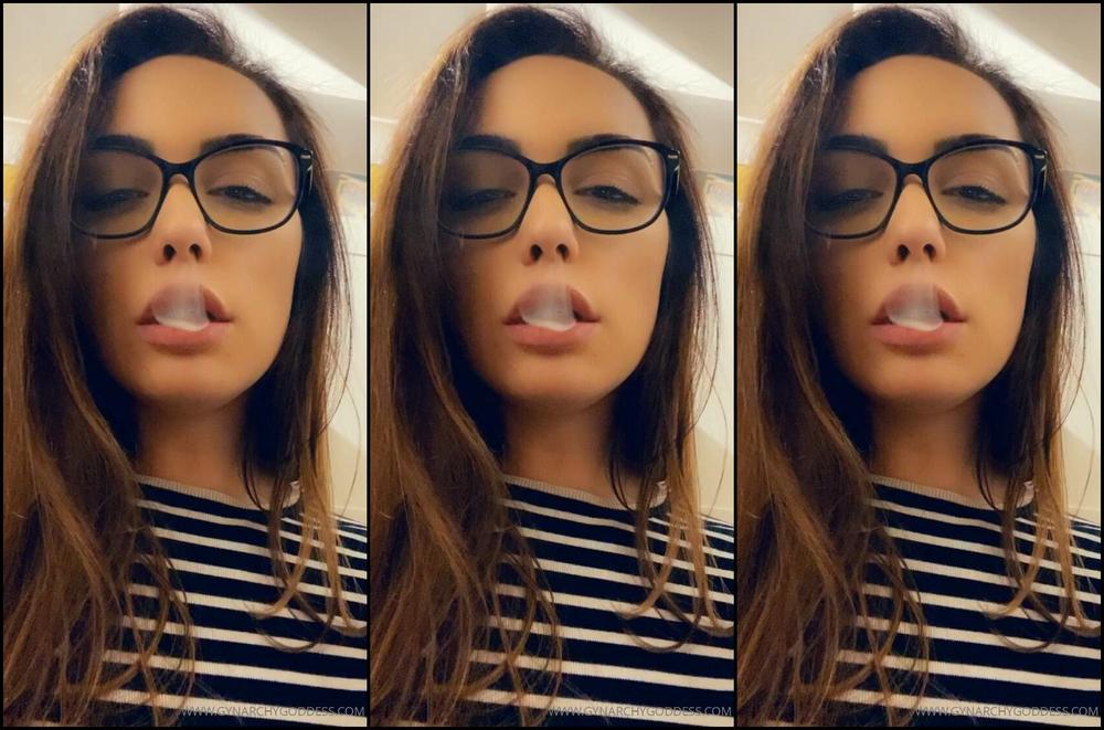 Goddess Gynarchy Rench Inhales