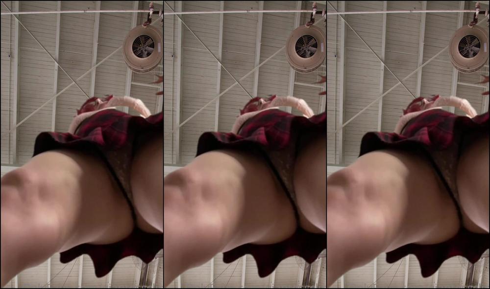 Giantessclips Coed Seduces The Nerd To Grow Starring Sexxy Princess Sexxyprincess For More Visit