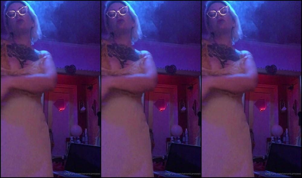 Veronicarosexo 199030411 03 29 2020 Can I Distract You A Little Bit