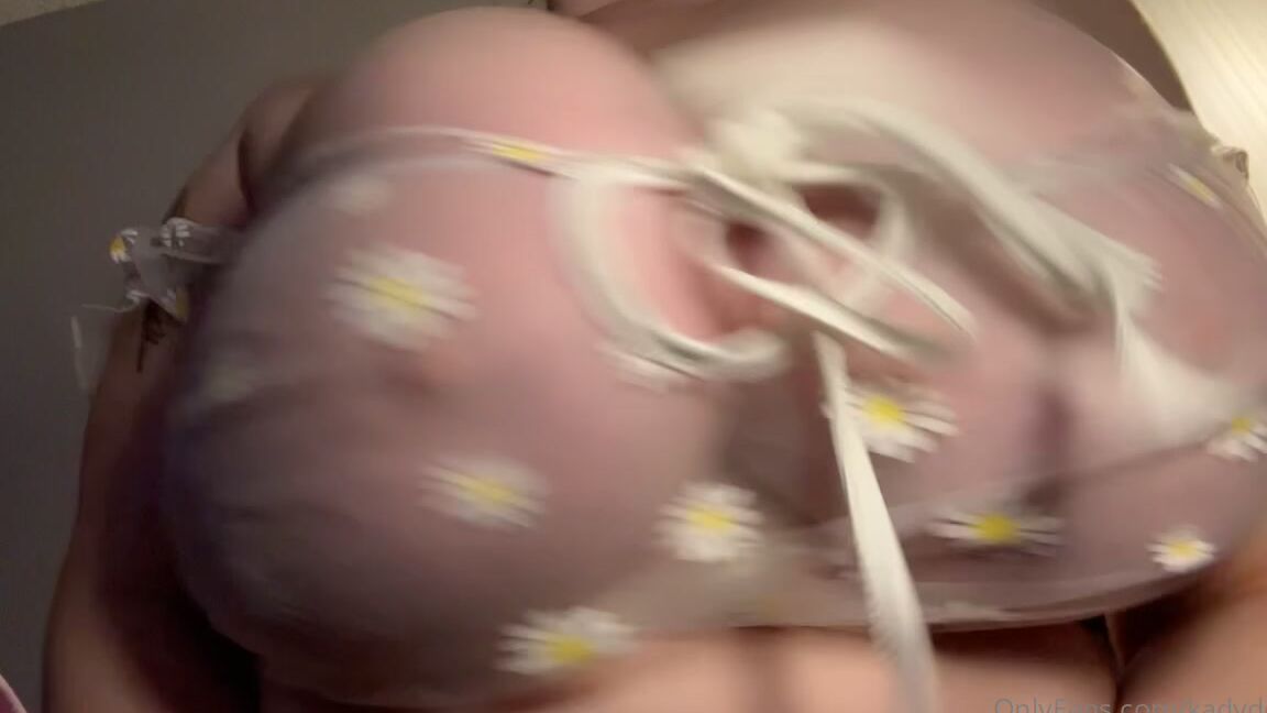 Kadydelrey 3401669917 07 15 2024 Bouncing Around Back To Filming This Week Dm Me Your Custom Requests