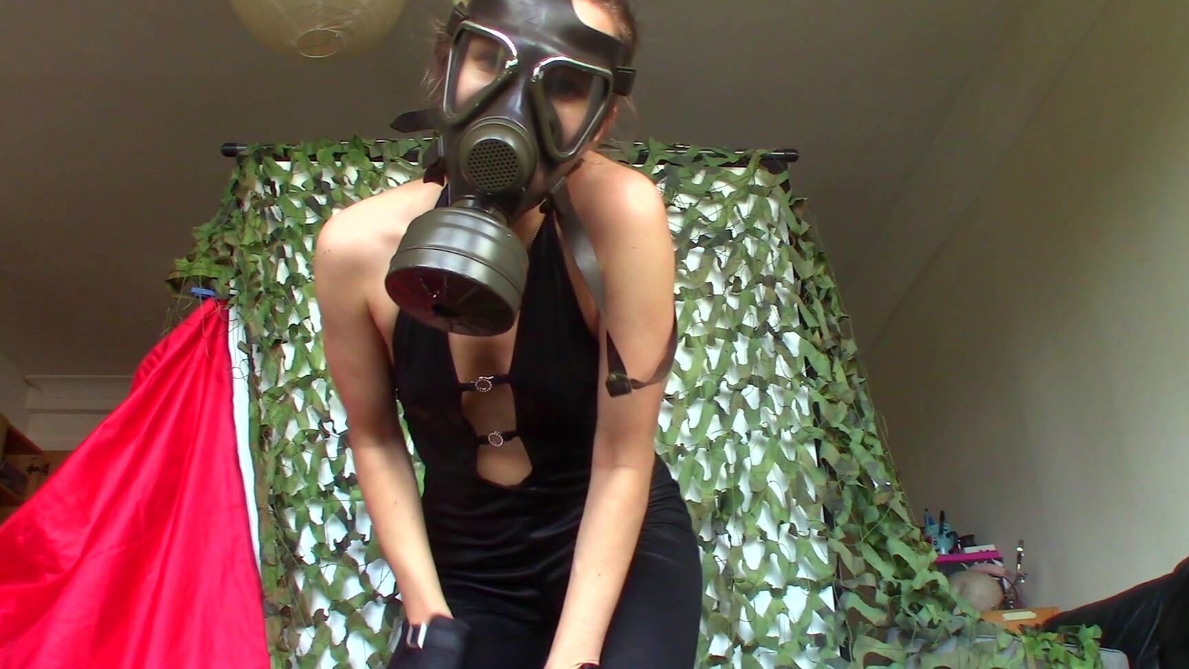 "Goddess Vanessa" executrix, femdom pov, gas mask, humiliation, jerk off instruction Leather GASMASK Tape Executrix JOI manyvids