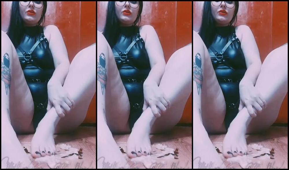 Mistress Nikole Nicknamed Mistress Nikole 02 13 2024 Onlyfans Video Lubisz Kiedy Mamusia Ci Karmi Zdeptanym Jedzonkiem Prosto Z St P