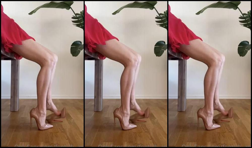 Goddess Anna Nicknamed Footish Ann Onlyfans Stop And Watch This Video Thank Me Later Legs Heels Movements Everything You Love Also Che K