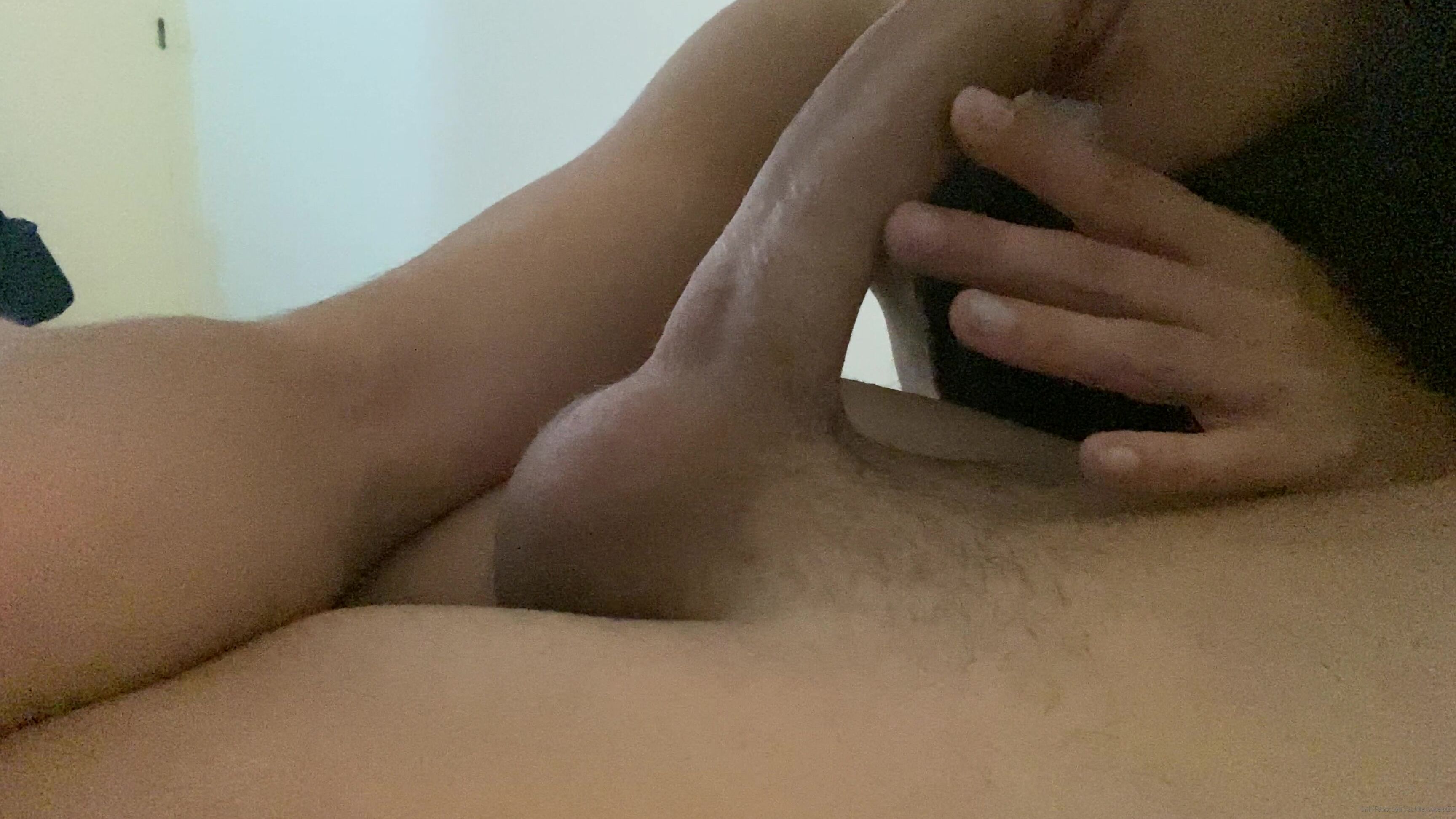 ashleysweet55-20-04-2020-248401283-no-solo-los-beb-s-s-beben-un-biber-n-antes-de-ir-a-dormir