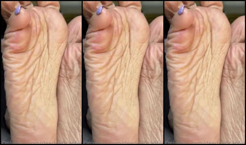 Deedeericanfeet Onlyfans As Requested Super Sexy Closeups Of My Soft Wrinkled Soles In This View