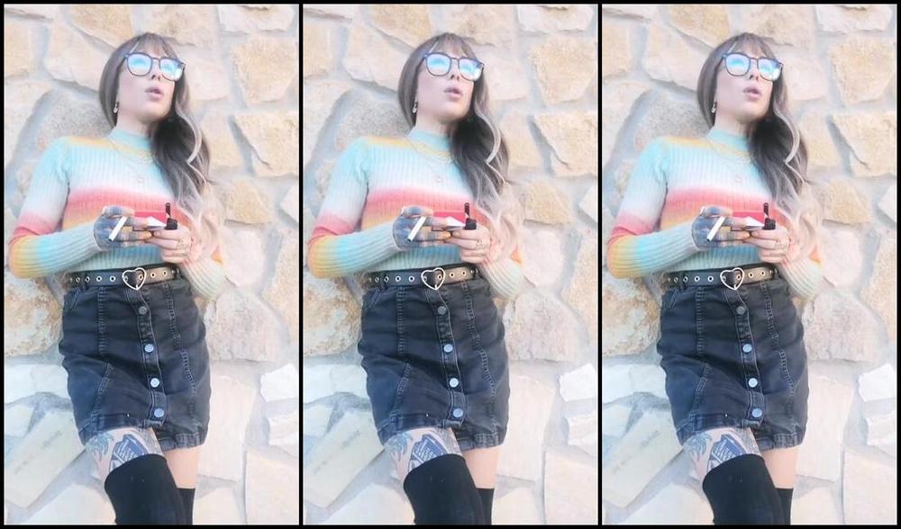 Queen Kinkerbell Nicknamed Kinkerbell23 Onlyfans Another Angle Of Me In My Cute Denim Skirt The Weather Here Is Beautiful At The