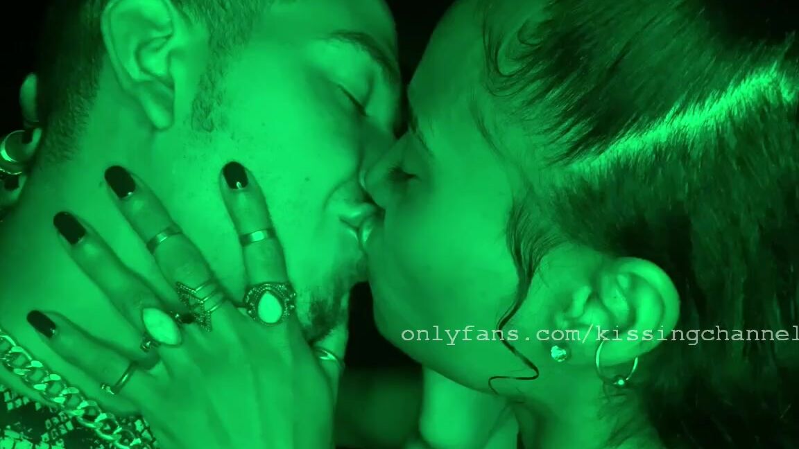 Kissingchannel Nicknamed Kissingchannel 07 17 2021 Onlyfans Video Milestone And Pheeway