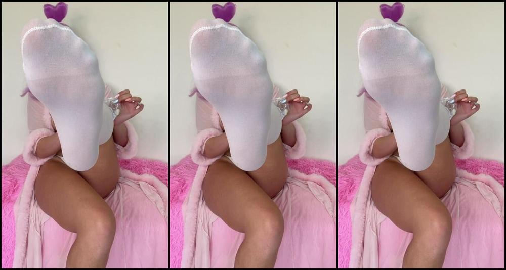 Littlemisssole Minute Joi With Countdown Heel Removal And Dangle Stocking Tease And Strip And Soles