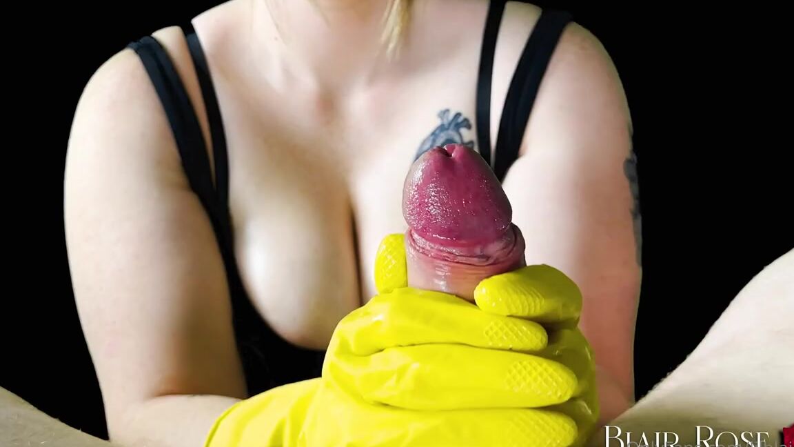 Blair Rose Nicknamed Lilblairrose Onlyfans 1 Last Kiss Was Too Much For His Edged Cock Someone Ordered This Custom But Their