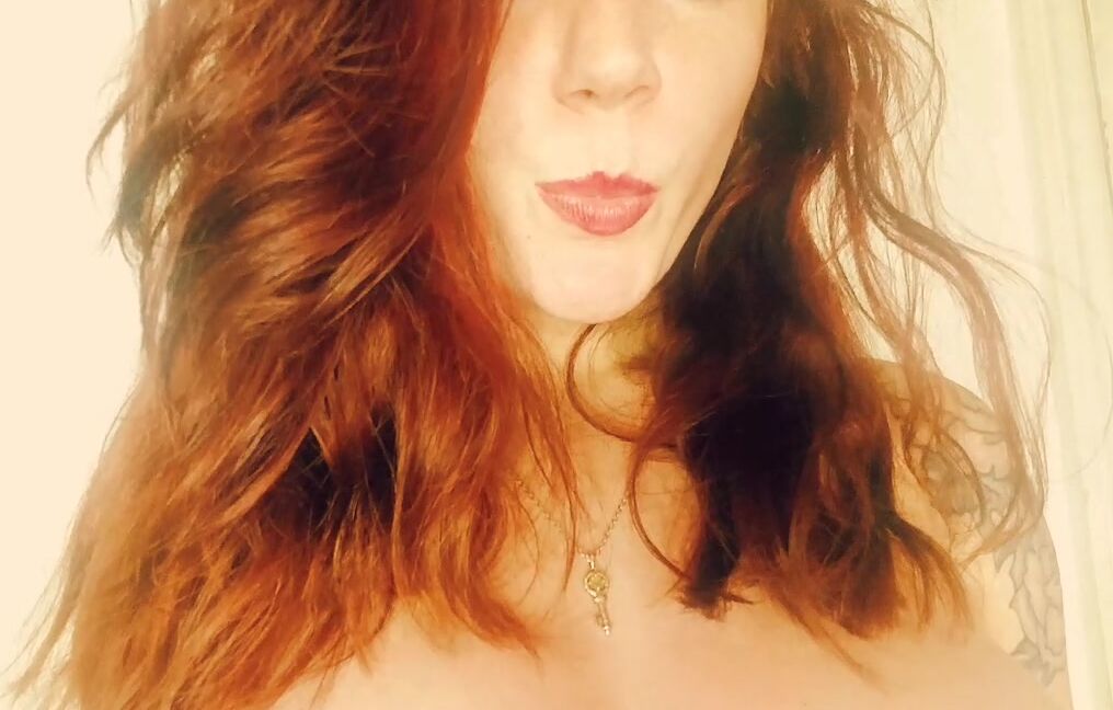 Big Boobs, Bouncing Boobs, Oral Fixation, Titty Squeezing saramills oral fixation and titty love ManyVids