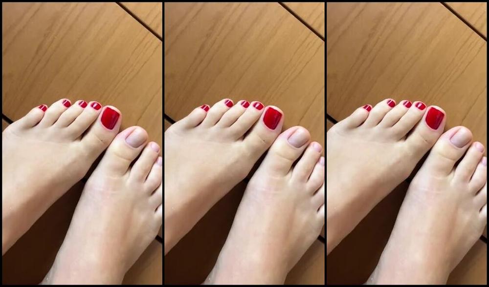 Caliupe Feet Nicknamed Caliupe Feet Foot Fetish 08 12 2024 Onlyfans Video Um Pezinho Para Cada Gosto