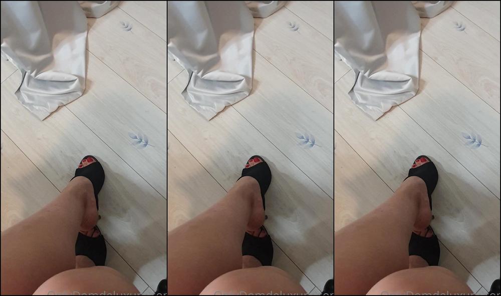 Goddess Domdeluxury How Flattering To Have My Toes Just A Little Bit Out For A Tease Added More Mules To My Wi