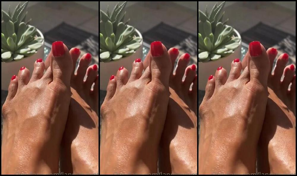 Laprettyfeet4 Nicknamed Laprettyfeet4 Onlyfans Good Morning I Want Whites Toes Back