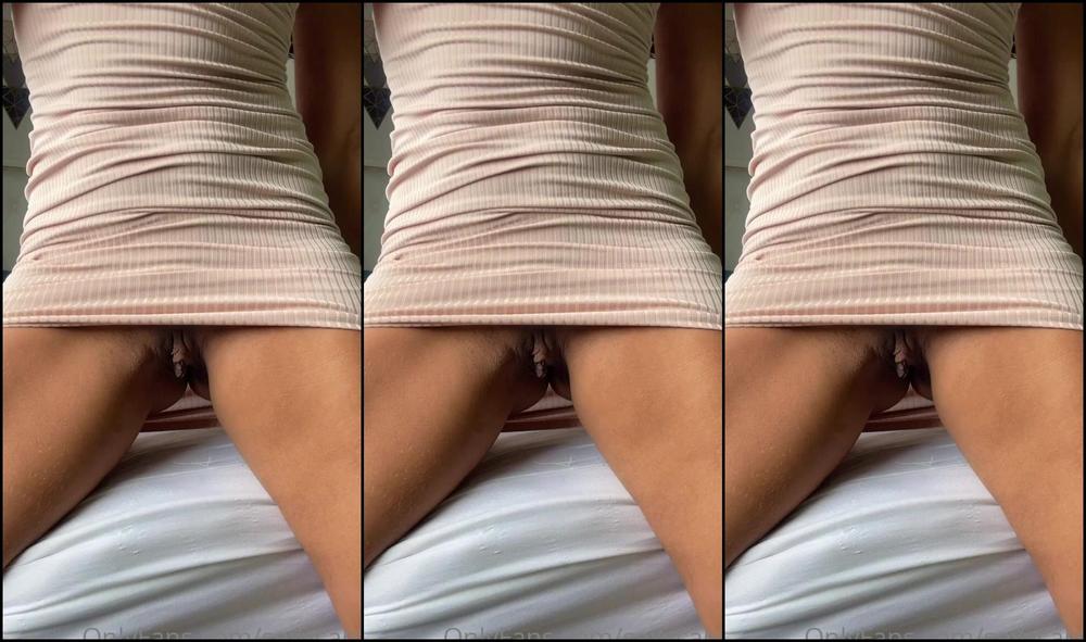 Sexycarol 2853146107 04 27 2023 A Little Tease