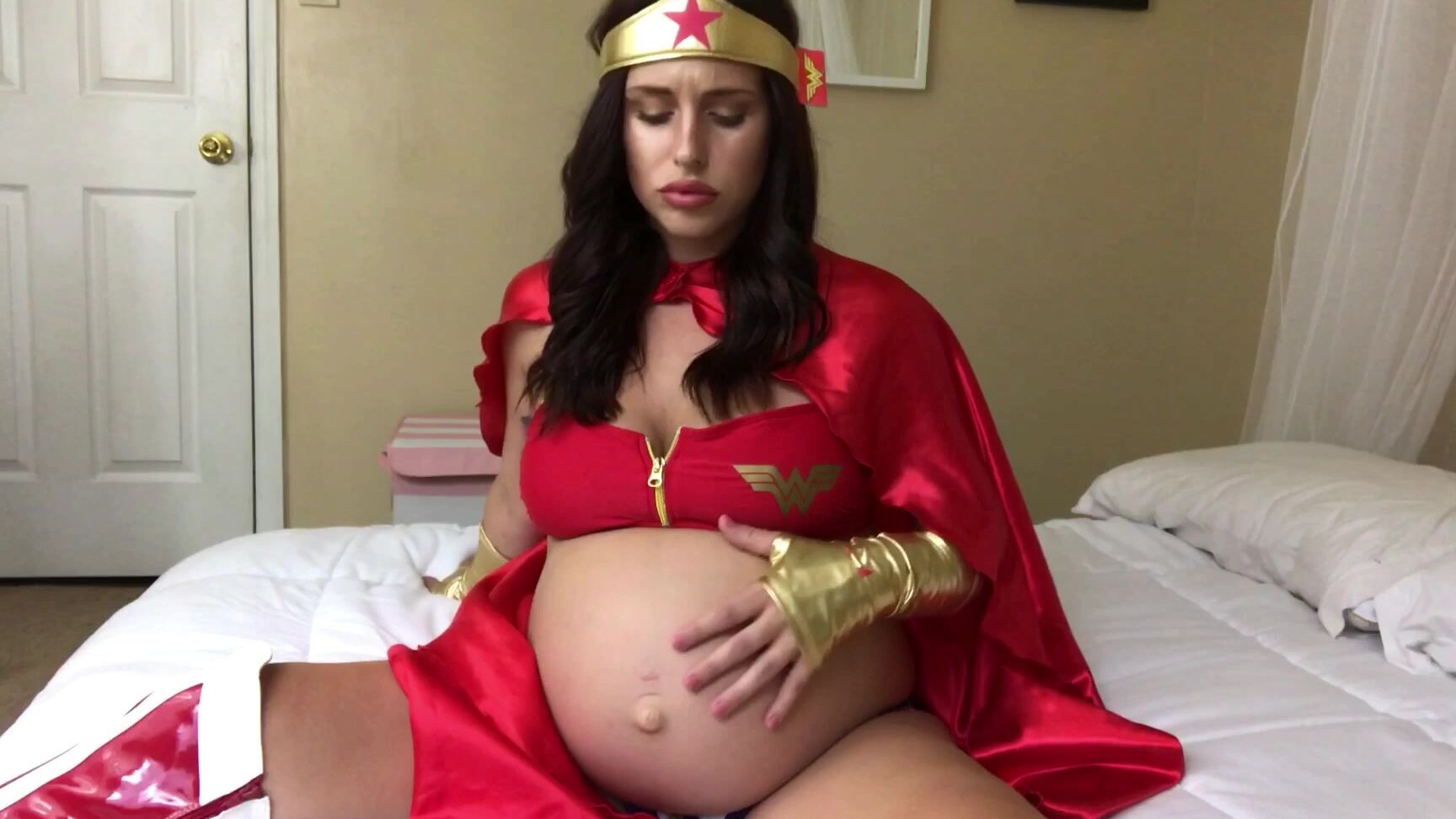 Burping, Cosplay, MILF, Pregnant, Lactating sunnyzass wonder woman burping milk version ManyVids