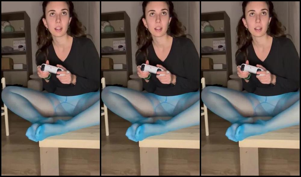 Goodgirl 004 Onlyfans Gamer Girl Plays With Her Joystick 6