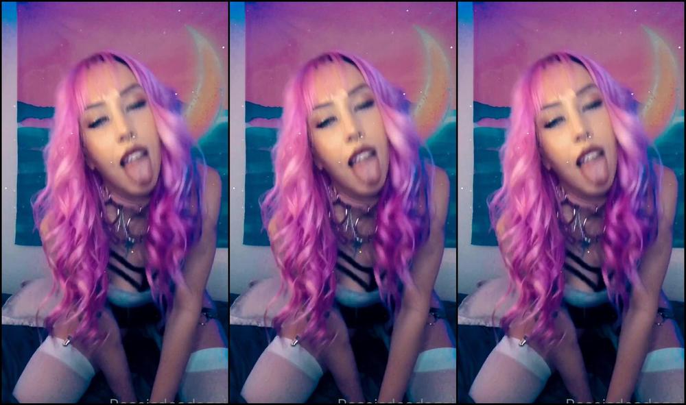 roseisdeadagain-20-02-2021-2036532148-just-some-dancing-from-my-live-stream-on-ig-earlier-i-also-shot-a-ton-of-content-i-ll-b