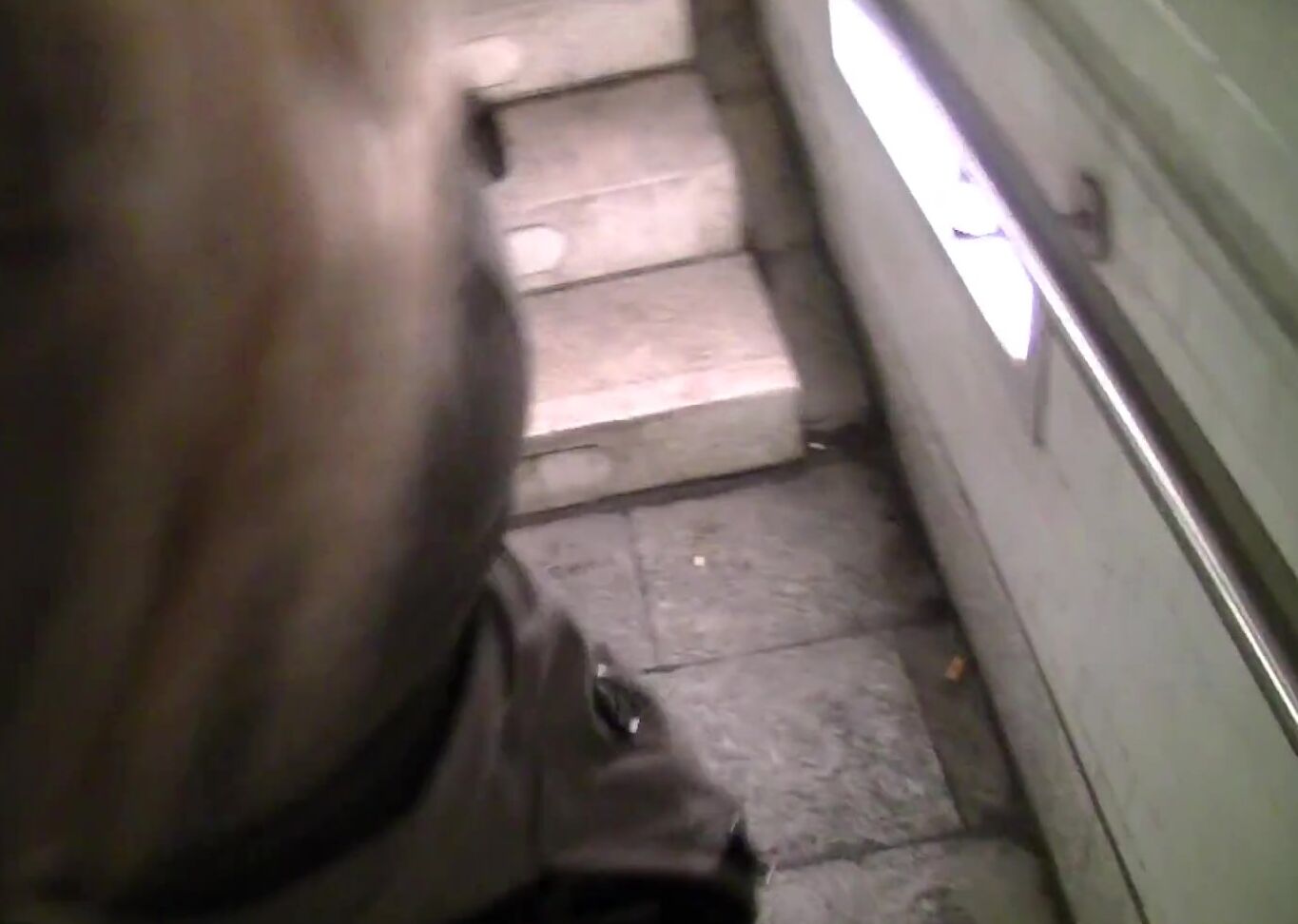 schnuggie91 public fick kennst du die u bahnstation 20 11 12 MyDirtyHobby