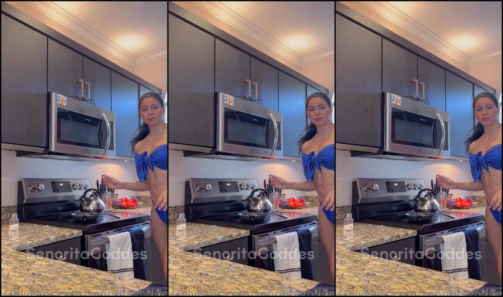 Senoritagoddes Breakfast And Juice Before I Get To Work How Your Morning Is Going