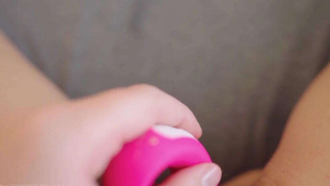 Bralessforever 2021 03 28 Rocky Throatfucked