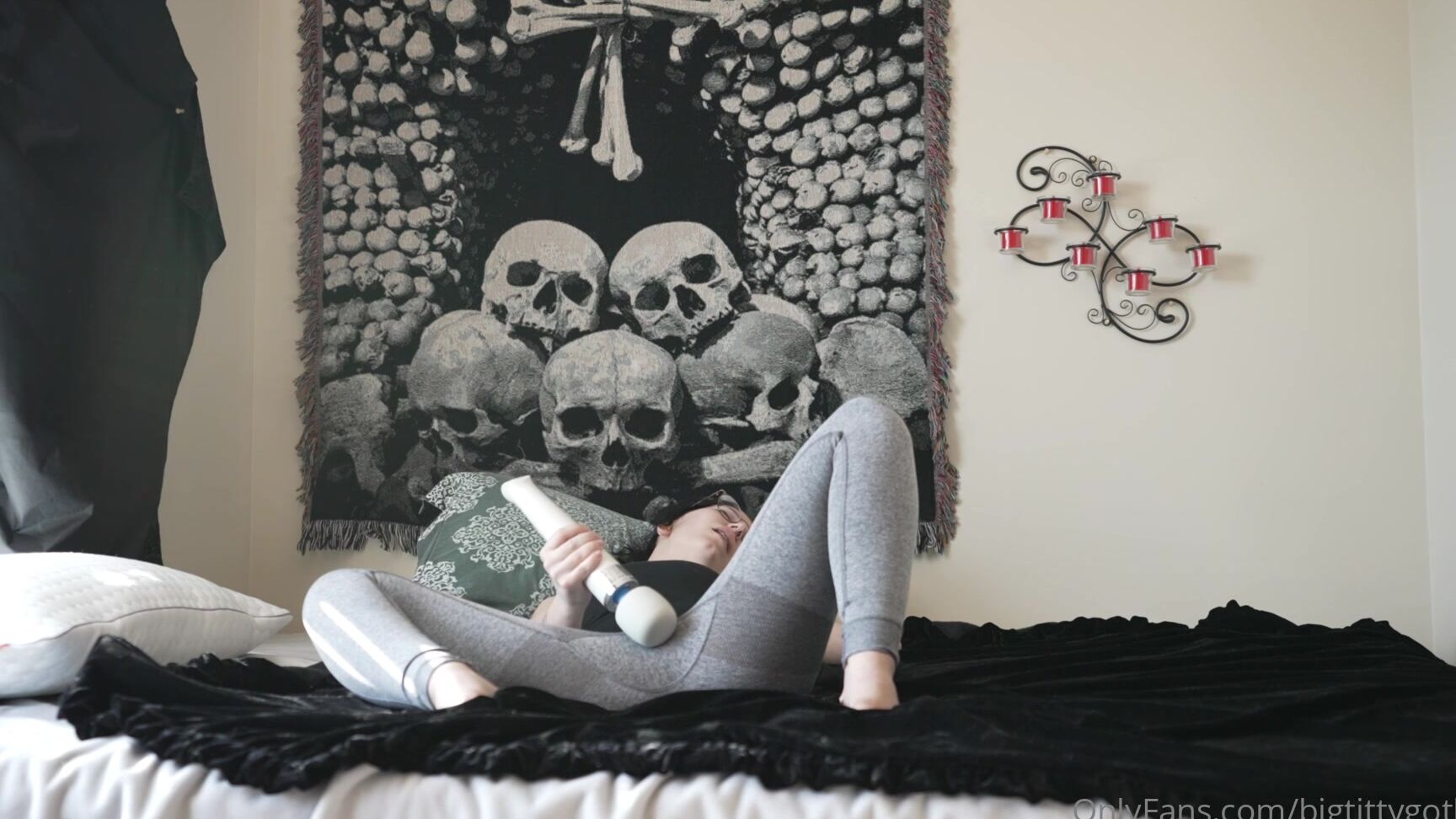 Bigtittygothegg Relaxing After The Gym