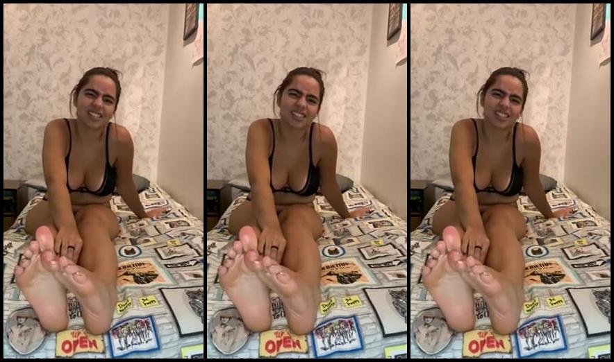 Shewavyyy41000 Onlyfans Grazi Wanted Me To Share This Free Video With You Guys Send Us Your Dick Pics Grazimarie