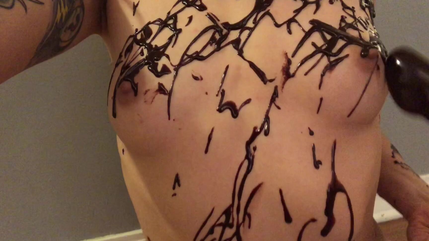 Big Clits, Fetish, Food Porn, Moaning Fetish, Small Tits snortneypoptart free for mv crushes food play chocolate ManyVids