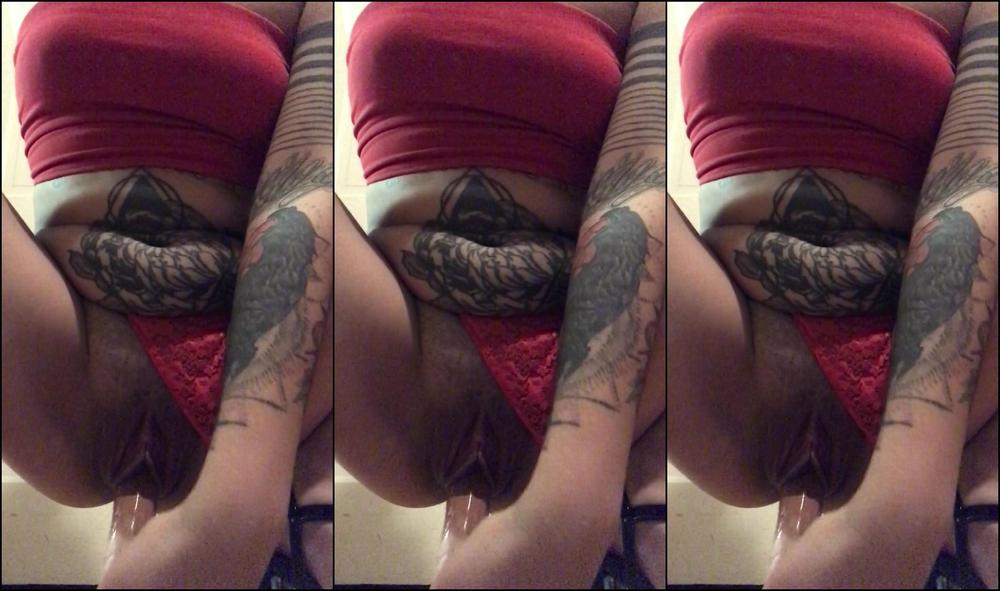 Smalltaps Bouncy And Slippery Ride Tonight In Heels