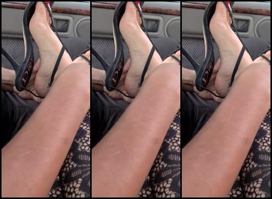 Feetbysherri Onlyfans Foot Boy Takes Boss Heels Off And Gives A Foot Massage