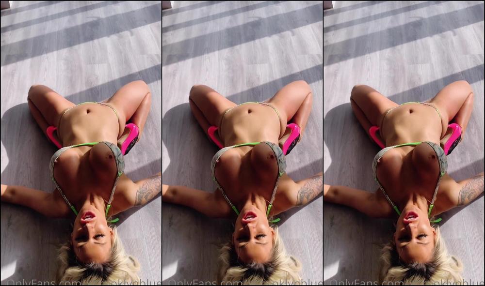 Xbrooklynbluex Housewife Hoe Series When I Make U Food It Comes With A Blowjob