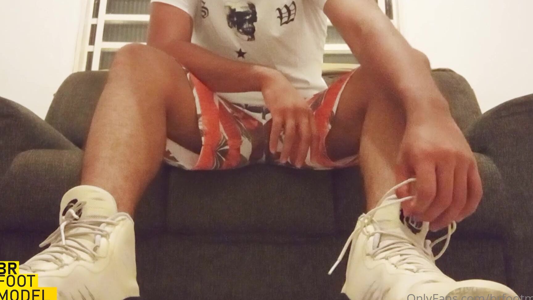 Brfootmodel 2058882990 03 19 2021 Big Master Cash Is Here