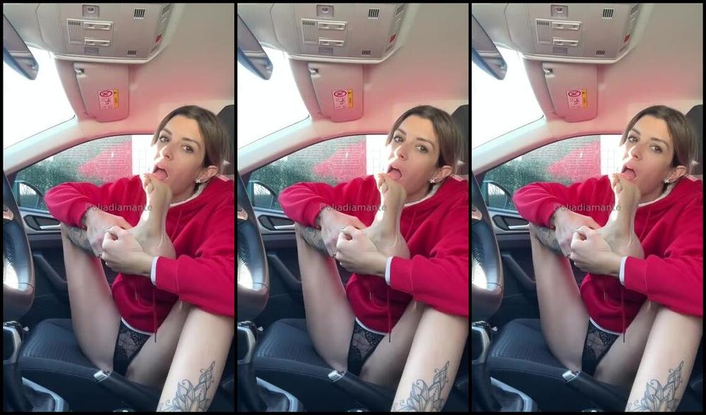 Daliadiamante Vip Club Nicknamed Daliadiamantevip 01 30 2025 Onlyfans Video Ill Lick My Feet In The Car And Then Ill Take Some Pictures For You