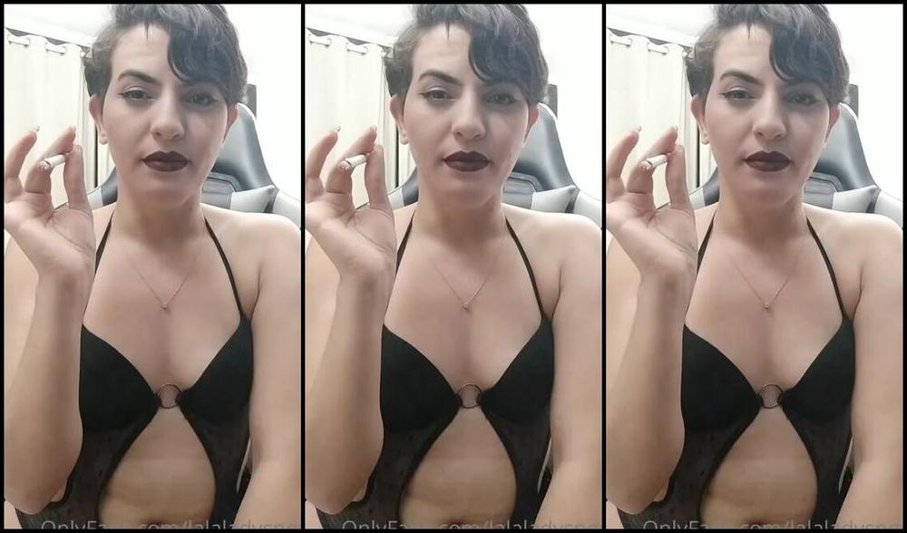 Lady Snow Nicknamed Lalaladysnow 04 27 2021 Onlyfans Video Smoking Fetish