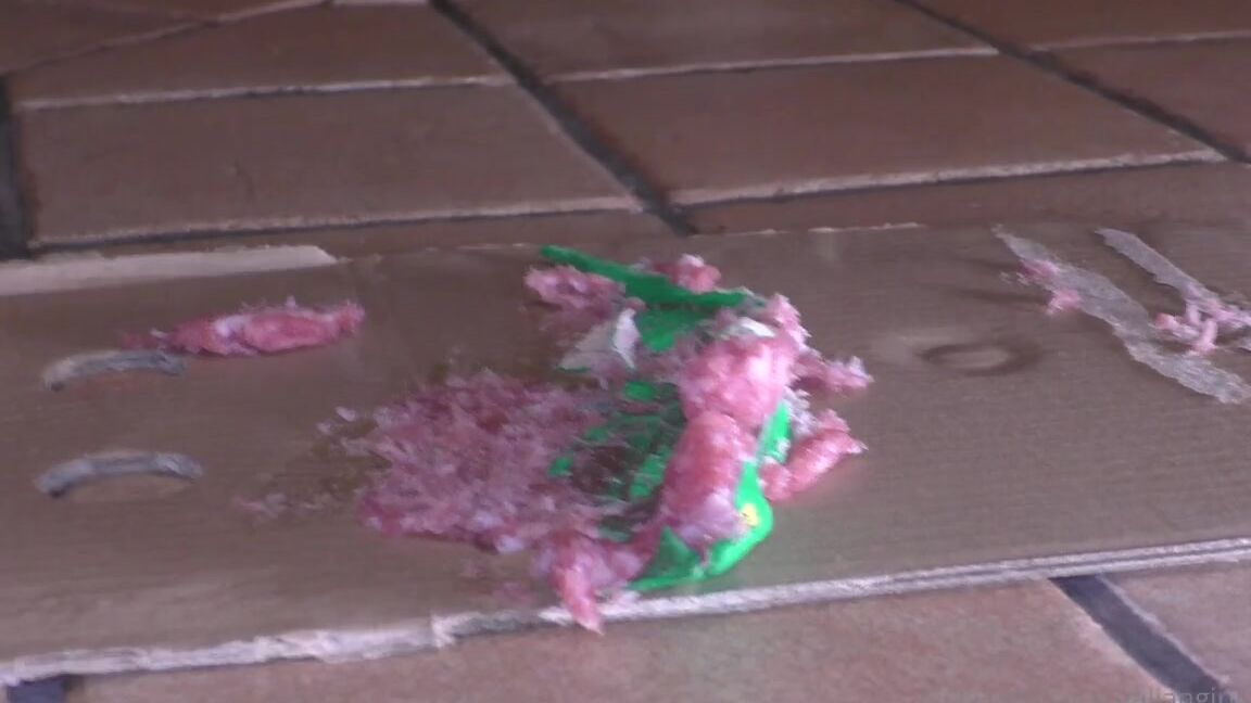 Italian Girlfriend Nicknamed Italiangirlfriend 07 22 2022 Onlyfans Video My Boyfriend Builds It Part 3