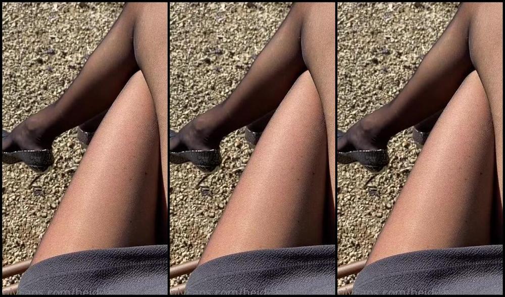 Heidi Bailey Official Nicknamed Heidi Bailey Official 01 05 2022 Onlyfans Video Sit Next To Me And Watch From My Point Of View