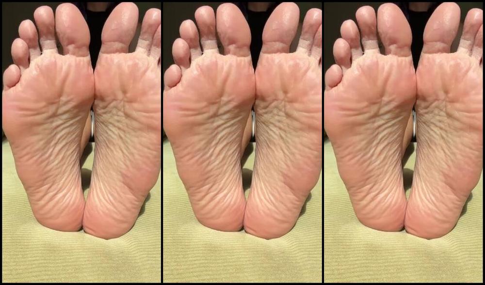 Maxi Rose Nicknamed Cutestickyfeet 09 10 2025 Onlyfans Video Soles Close Up I Just Lotioned My Feet And Teasing You With A Close Up