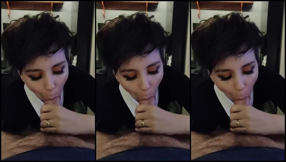 Claw Queen Nicknamed Clawqueen 10 27 2022 Onlyfans Video Being A Spooky Bitch And Giving A Little Pre Halloween Blowjob