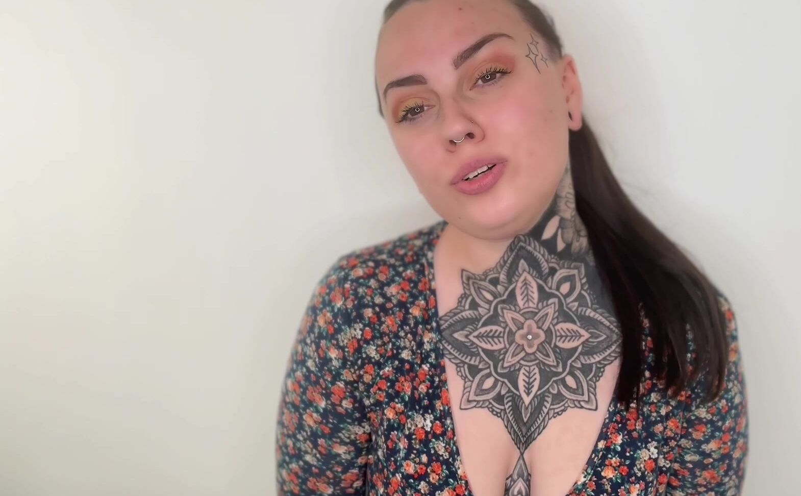 "MissValentina" femdom, femdompov, physicaltherapist Therapy Fantasy With Dr Valentina manyvids