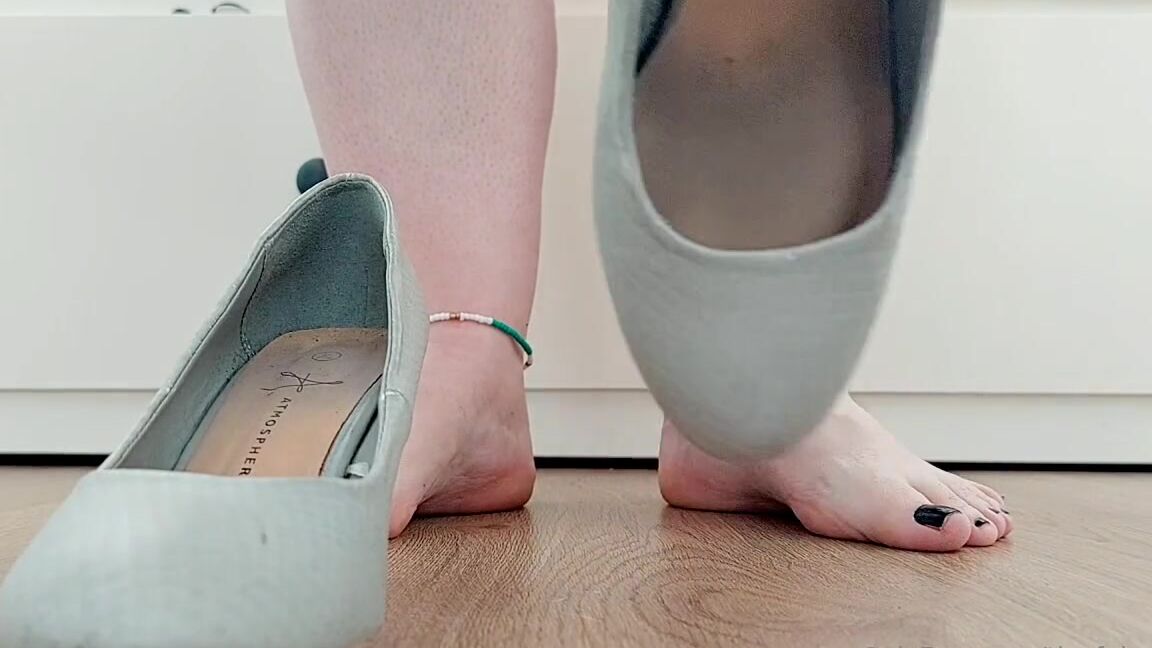 Tinyfairyfeet Nicknamed Tinyfairyfeet 04 13 2023 Onlyfans Video Worn Shoe Try On