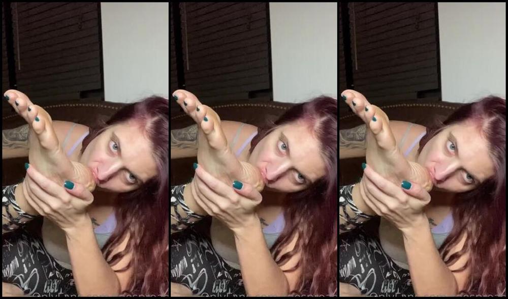 Toespreads Nicknamed Toespreads Onlyfans Hope You Had A Good Start To Your Week Pq