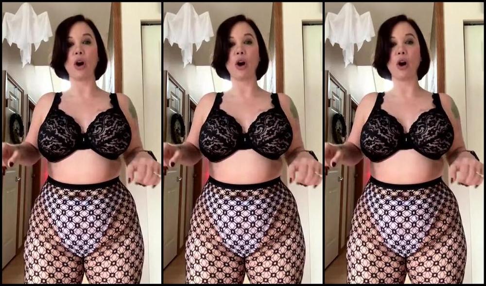 Brittany Elizabeth Nicknamed Thebrittanyxoxo 09 12 2024 Onlyfans Video Stream Started At 09122024 0702 Pm Yayyyy Boobie Update And Decided To Go Live