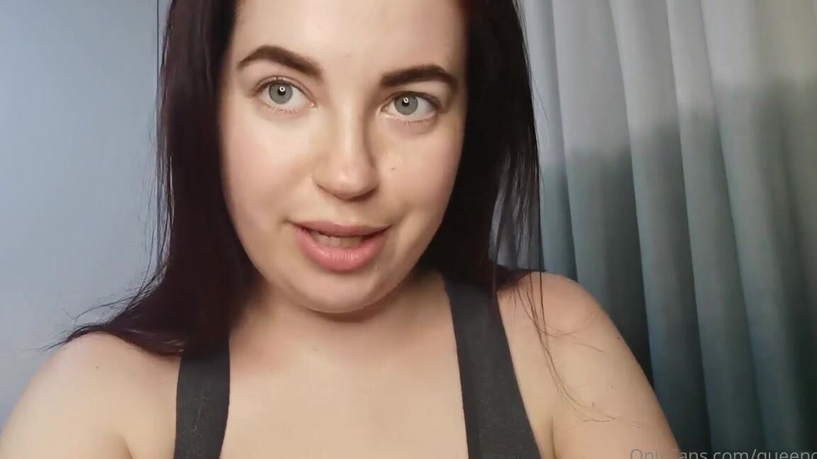 Goddess Trinity Nicknamed Queenofred 02 09 2021 Onlyfans Video Eat Your Own Cum Right Now To This Video