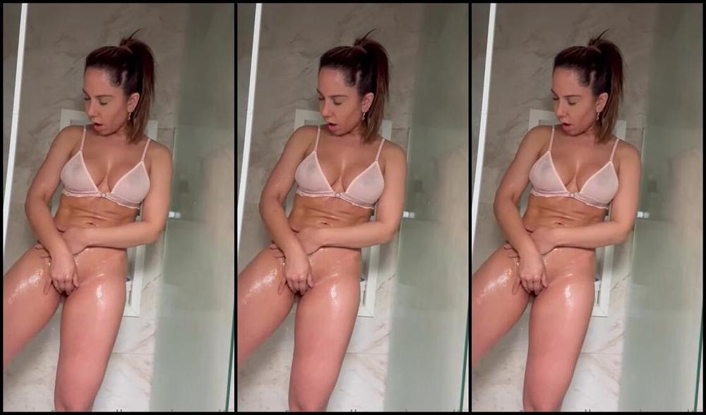 Mulher Melao Nicknamed Melaooficial 10 08 2022 Onlyfans Video Vem Se Refrescar Comigo