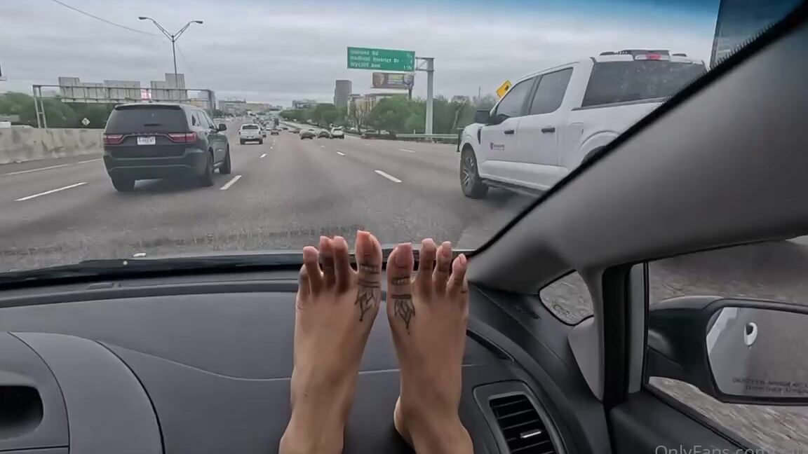 Zafeet Nicknamed Zafeetllc 04 11 2025 Onlyfans Video Perfect View With The Most Perfect Feet