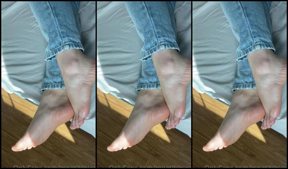 Mes Petits Pieds Nicknamed Mpetitspieds Onlyfans 04 18 2023 Video 679397