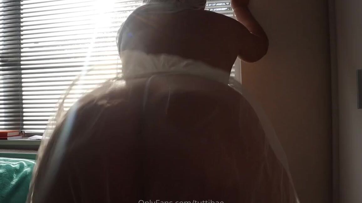 Clappingqueen Nicknamed Clappingqueen 01 19 2025 Onlyfans Video A Very Sunny Morning Tease
